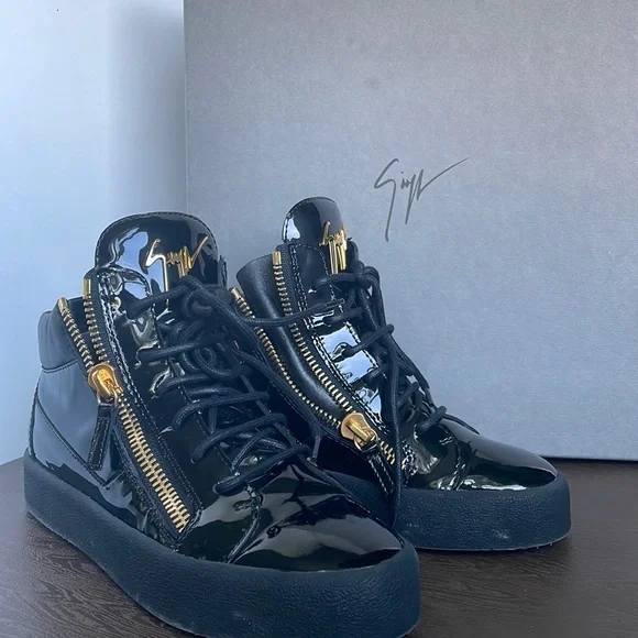 【GIUSEPPE ZANOTTI】SNEAKERS Giuseppe Zanotti | Shoes | Giuseppe Zanotti Sneakers | Poshmark